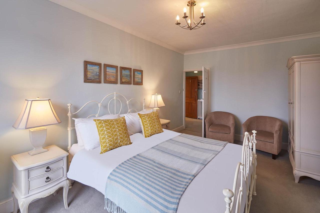 Host & - Austen House Holiday home